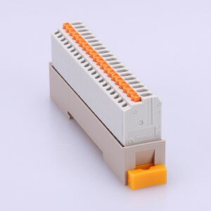 東洋技研■型式：PCXV-COM20N□取付け方向：縦型□端子台極数：20□端子間ピッチ：3.5mm□右側：-COM□左側：-COM