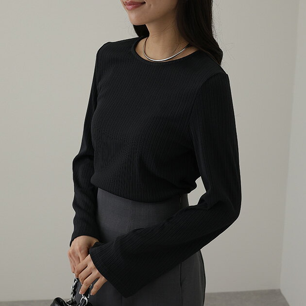 ランダム リブ ストレッチ フレアスリーブ カットソー トップス ラウンドネック セットインスリーブ 女性 レディース 春 秋 冬 単色 ワンカラー 無地 フィット 伸縮性 シンプル フェミニン きれいめ おしゃれ 普段使い デイリー おでかけ 着回しのサムネイル