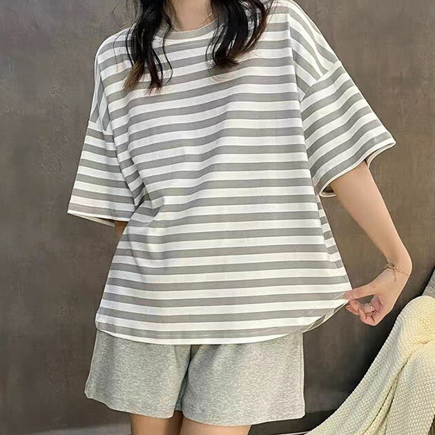 配色 ボーダー柄 半袖 カップ付き ルームウエア 女性 レディース セットアップ パジャマ 部屋着 夏 秋 休日 ゆったり ショートパンツ 単色 無地 シンプル 可愛い 楽ちん Tシャツ リラクシー ストライプ ワンマイルウエア