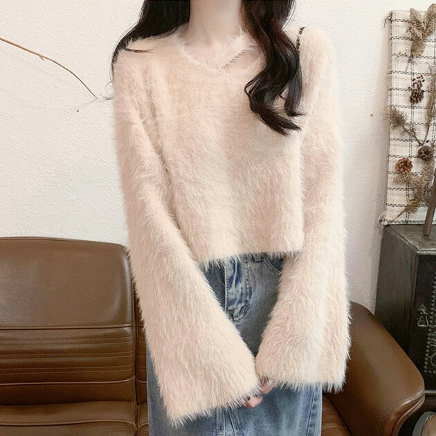 Vネック シャギー ベルスリーブ ニット プルオーバー トップス 長袖 女性 レディース 秋 冬 クロップド..