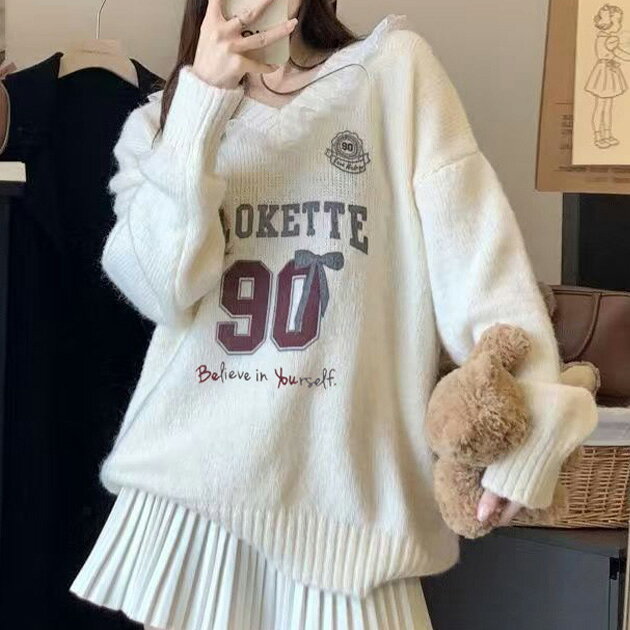 Rakuten - Vネック 配レース カレッジ柄 ニット プルオーバー 女性 レディース セーター トップス 秋 冬 ビッグシルエット ドロップショルダー ゆったり オーバーサイズ リブ リボン キュート 可愛い ガーリー ストリート カジュアル