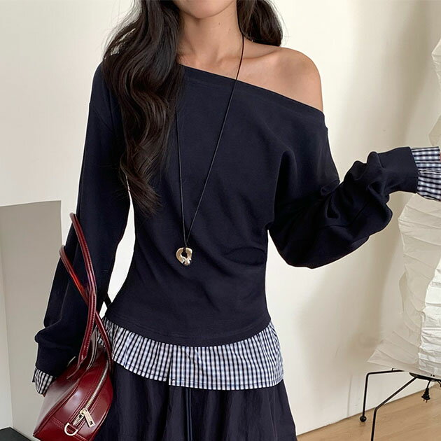 配色 チェック レイヤード風 オフショル トップス ドロップショルダー 長袖 レディース 女性 春 秋 冬 肩だし 肌見せ ドッキング 重ね着風 抜け感 色っぽい セクシー カジュアル フェミニン 可愛い おしゃれ トレンド 着映え デイリー おでかけ