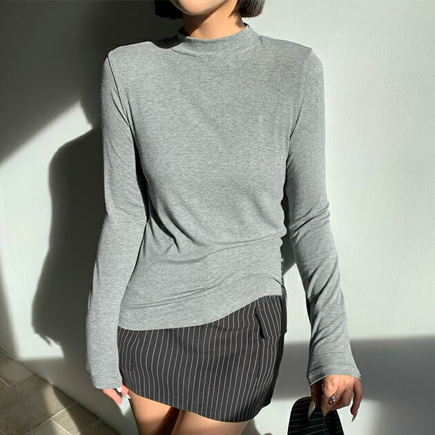 ソリッドカラー オフネック ベーシック 長袖 カットソー トップス セットインスリーブ レディース 女性 春 秋 冬 インナー 単色 ワンカラー 無地 着丈長め 袖長め シンプル ミニマム おしゃれ 細見え タイト 細身 華奢見え デイリー 着回し