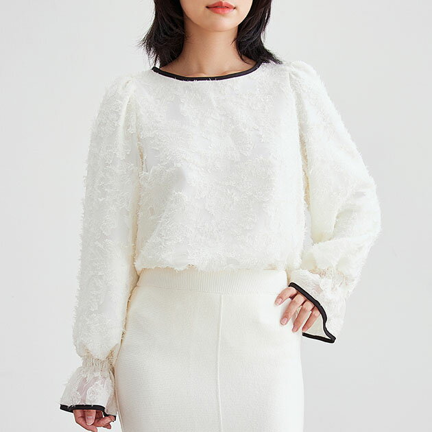 Rakuten - フリンジ ジャガード キャンディ袖 長袖 ブラウス 女性 レディース トップス ロンT シャツ プルオーバー 春 秋 冬 ラウンドネック 丸首 ゆったり シアー 透け感 立体 3D 華やか エレガント ドレッシー フリル 配色ライン パイピング