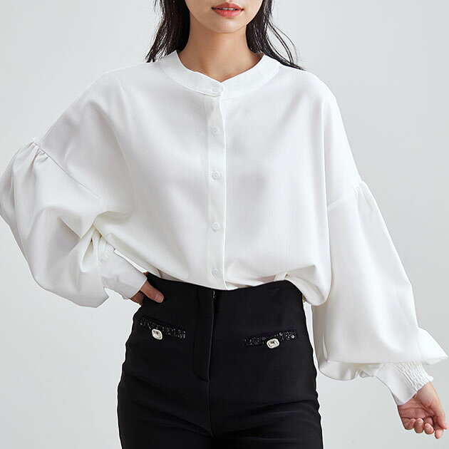 乐天商城 - サイド スリット ドロップショルダー 長袖 ブラウス 女性 レディース トップス シャツ 春 夏 秋 冬 ギャザー とろみ 光沢 華やか 立体 3D 上品 きれいめ ゆったり 清楚 大人 体型カバー 細見え オケージョン オンコーデ