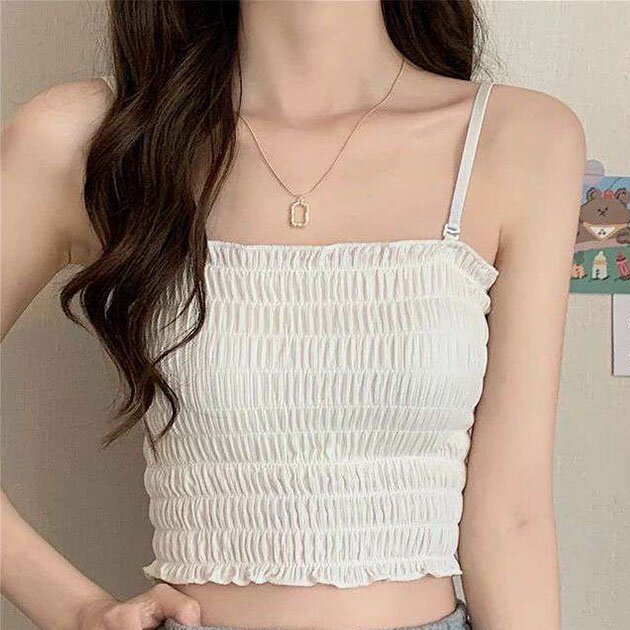 Rakuten - ソリッドカラー フリル シャーリング カップ付き キャミソール 女性 レディース インナー 下着 肌着 春 夏 秋 冬 重ね着 単色 無地 着まわし カジュアル クロップド ベアトップ スタイルアップ コンパクト ガーリー 可愛い