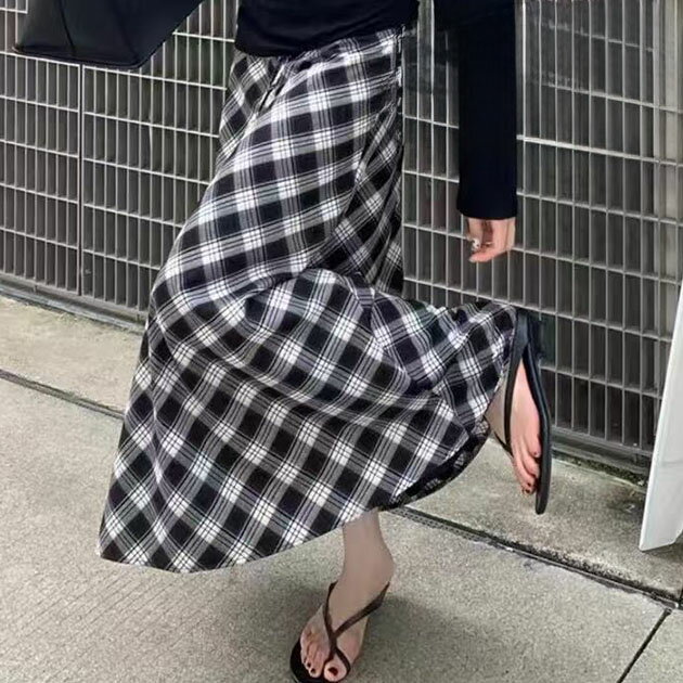 ロング リボン付き チェック柄 マキシ スカート 女性 レディース ボトム 春 秋 冬 配色 Iライン タイト クラシカル シンプル カジュアル きれいめ 上品 お嬢様 クラシック 体型カバー トラディショナル 伝統的 ブリティッシュ