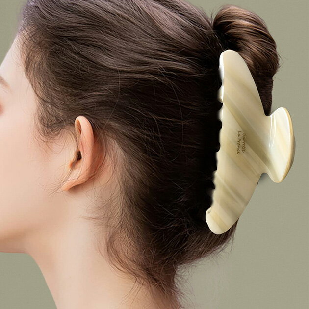 Rakuten - フロント ロゴ ニュアンス バンス ヘアクリップ 女性 レディース ヘアアクセサリー 春 夏 秋 冬　バンスクリップ ワニクリップ 髪留め 髪飾り 艶感 まとめ髪 シンプル ベーシック おしゃれ かわいい アクセント ヘアアレンジ フェミニン 大人女子