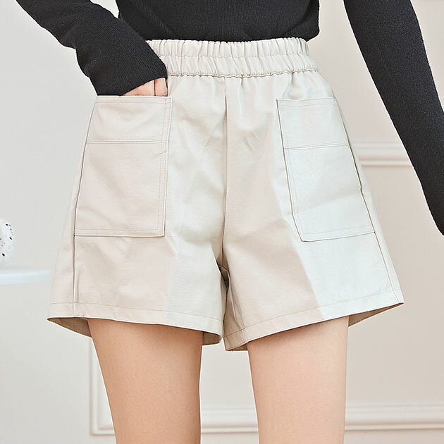 ポケット付き ウエストゴム レザー調 ショート パンツ キュロット ショーパン ホットパンツ ハーフ レディース 春 秋 冬 シンプル ベーシック 大人カジュアル おでかけ デート デイリーコーデ 可愛い モード 韓国ファッション