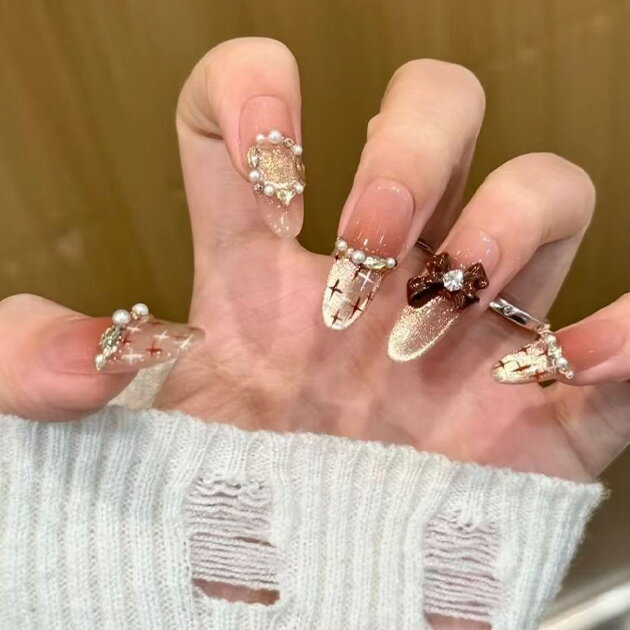 Rakuten - 3D リボン クラシカル アート フレンチ ネイルチップ 女性 レディース 爪 ネイル シール つけ爪 シアー クリア 血色 キラキラ パール ビジュー 立体 ラウンド オーバル ジェルネイル きれいめ オンコーデ デート グラデーション