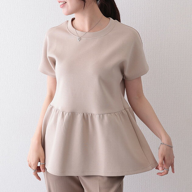 ソリッドカラー クルーネック ペプラム 半袖 Tシャツ トップス クルーネック 夏 サマー レディース 女性 丸首 単色 無地 ワンカラー トレンド シンプル かわいい きれいめ おしゃれ フェミニン キュート 普段着 デイリー おでかけ デートのサムネイル