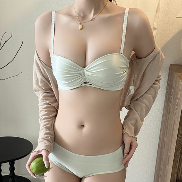 【2点セット】シームレス調 アンダー クロス ギャザー ブラ&ショーツ 女性 レディース インナー 下着 肌着 パンツ ブラジャー セットアップ シンプル サテン調 無地 単色 光沢 ボリュームアップ 上品 ドレッシー フェミニン 1/2 ミニマル 大人