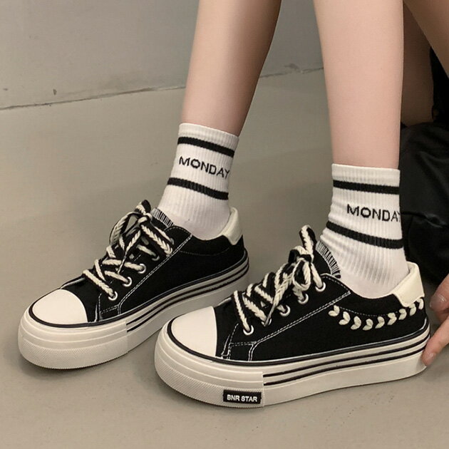 サイド 刺繍 配色 ライン スニーカー 女性 レディース 靴 シューズ 編み上げ カジュアル キャンバススニーカー ローカット 楽ちん デイリー ベーシック ボリューム 厚底 存在感 フラット ストリート ナチュラル