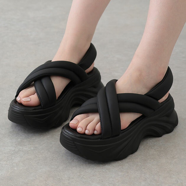 クロス ストラップ 厚底 パデット サンダル シューズ レディース 夏 サマー バックストラップ スポサン スポーツサンダル 履きやすい 歩きやすい 滑りにくい 脚長効果 身長アップ スタイルアップ スポーティー おしゃれ かわいい おでかけ レジャー