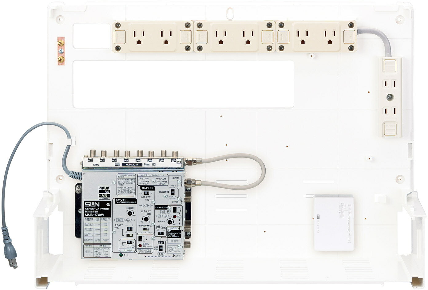 サン電子 COM-S2000-GN 情報分電盤 COM-S Gモデル 搭載機器 ブースタ TV8分配 TEL1回線8分岐 電源コンセント8個口 インボイス対応・領収書発行可 2