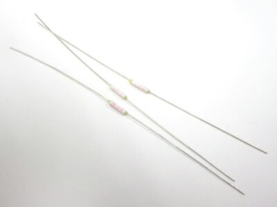 2A/250V温度ヒューズ139℃ SW-217T(10個セット) 2A/250V温度ヒューズ139℃ SW-217T(10個セット)