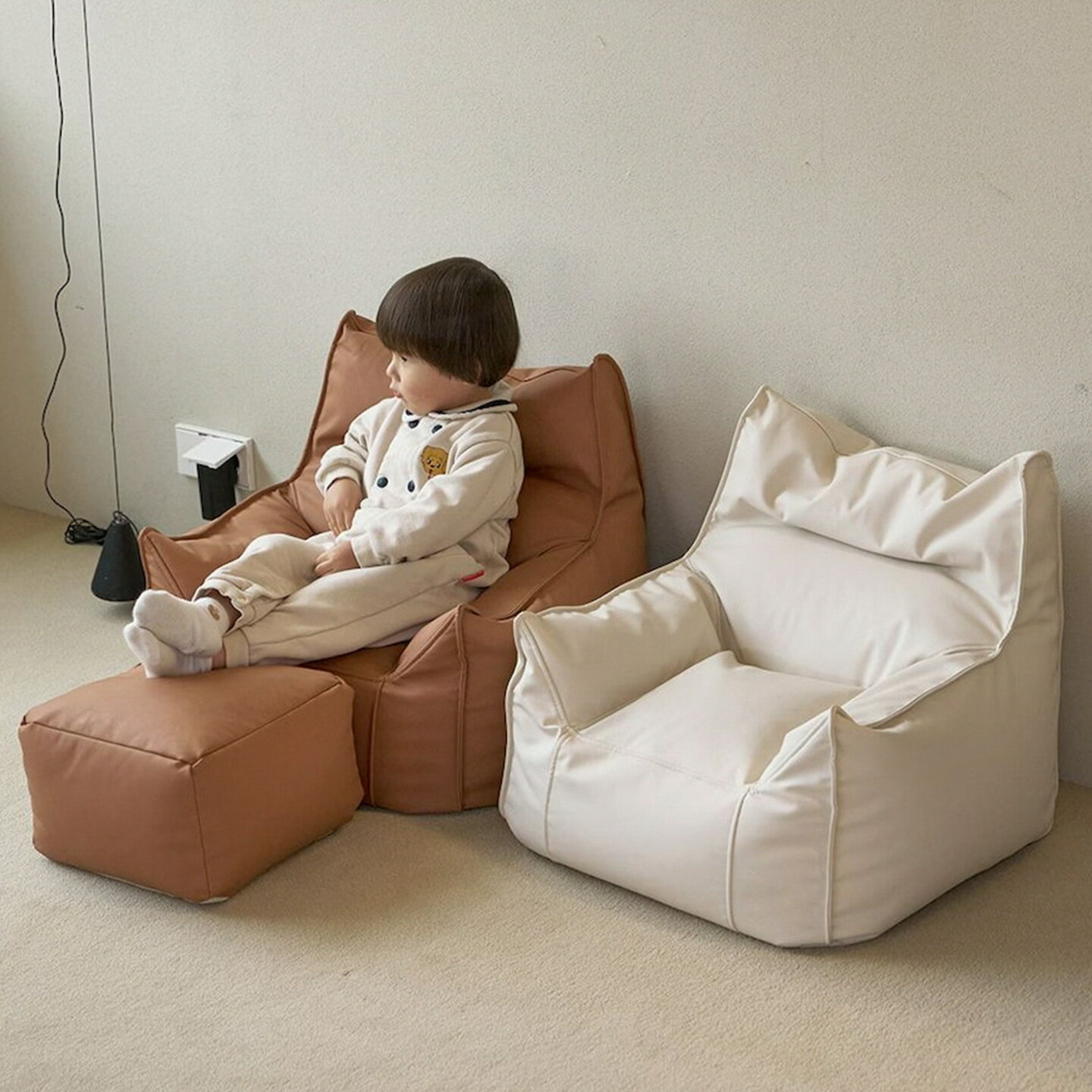 キッズソファ 子供ソファー ミニソファー ソファ 一人掛け オットマン付き コンパクトソファ クッション 座椅子 一人用 可愛い 軽量 オシャレ キッズ 椅子用子供部屋 レザー生地