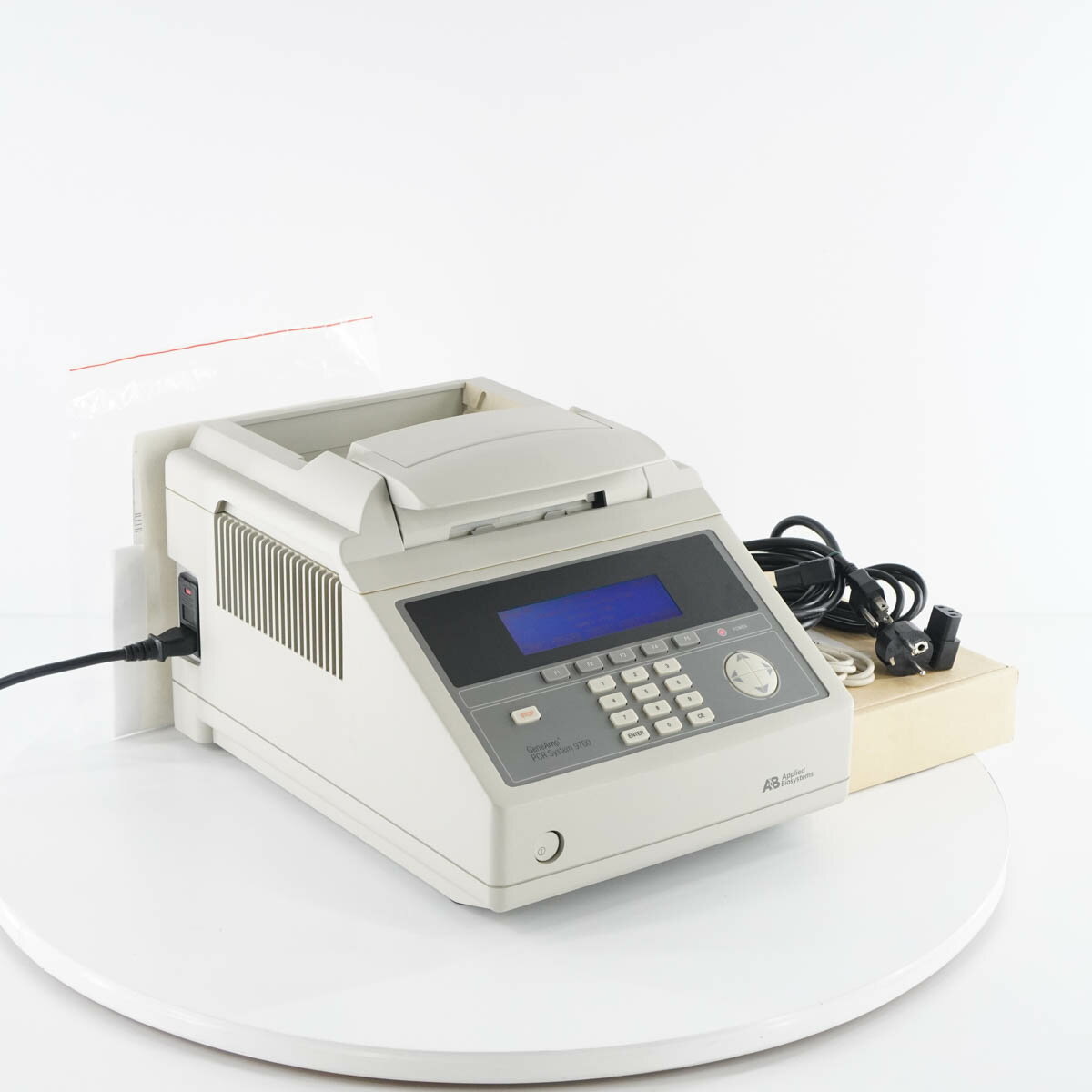 【中古】[DW]8日保証 Applied Biosystems PCR System 9700 GeneAmp AB Thermal Cycler サーマルサイクラー 電源コード ソフトウェア [05038-0001]