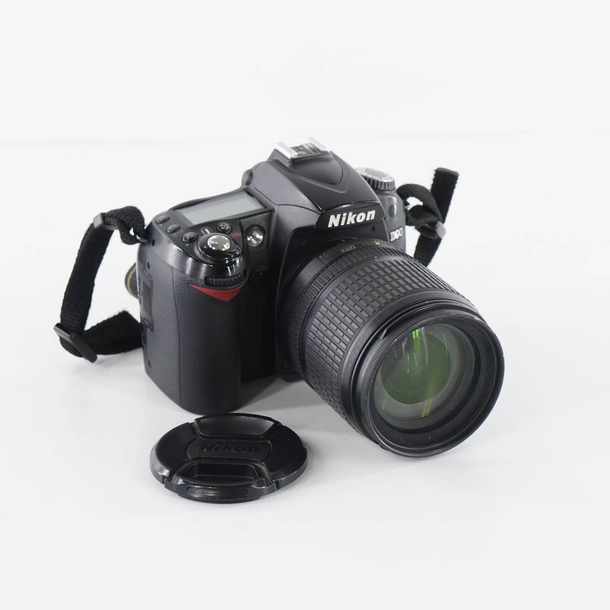 【中古】[PG]8日保証 NIKON D90 デジタル一眼レフカメラ レンズ付 18-105mm1:3.5-5.6G ED ∞-0.45m/1.48ft Φ67 VR AF-S NIKKOR DX [05099-0225]