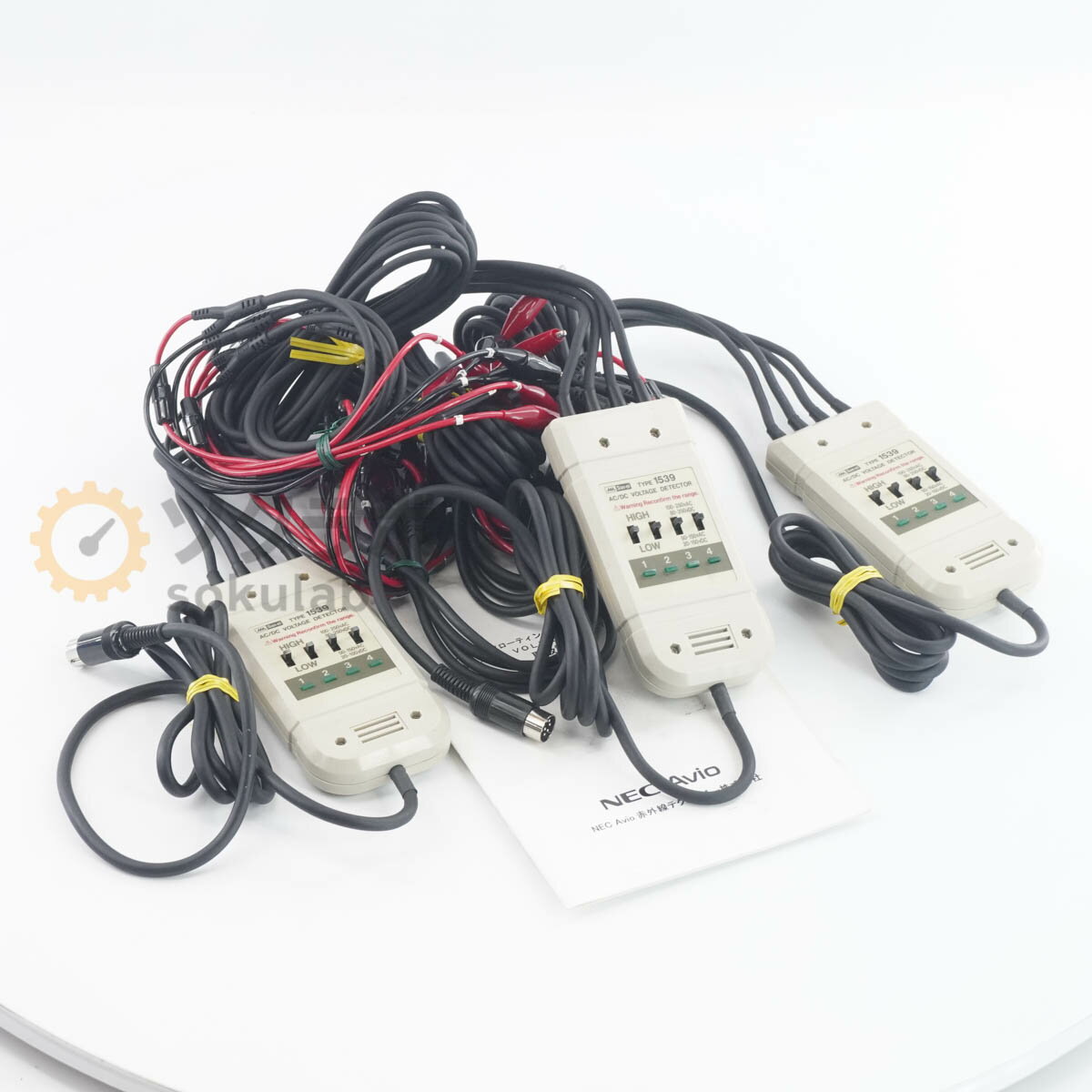 乐天商城 - 【中古】[DW]8日保証 2セット入荷 3台セット San-ei 1539 AC/DC VOLTAGE DETECTOR イベント用フローティング電圧プローブ 取扱説明書 [07480-0004]