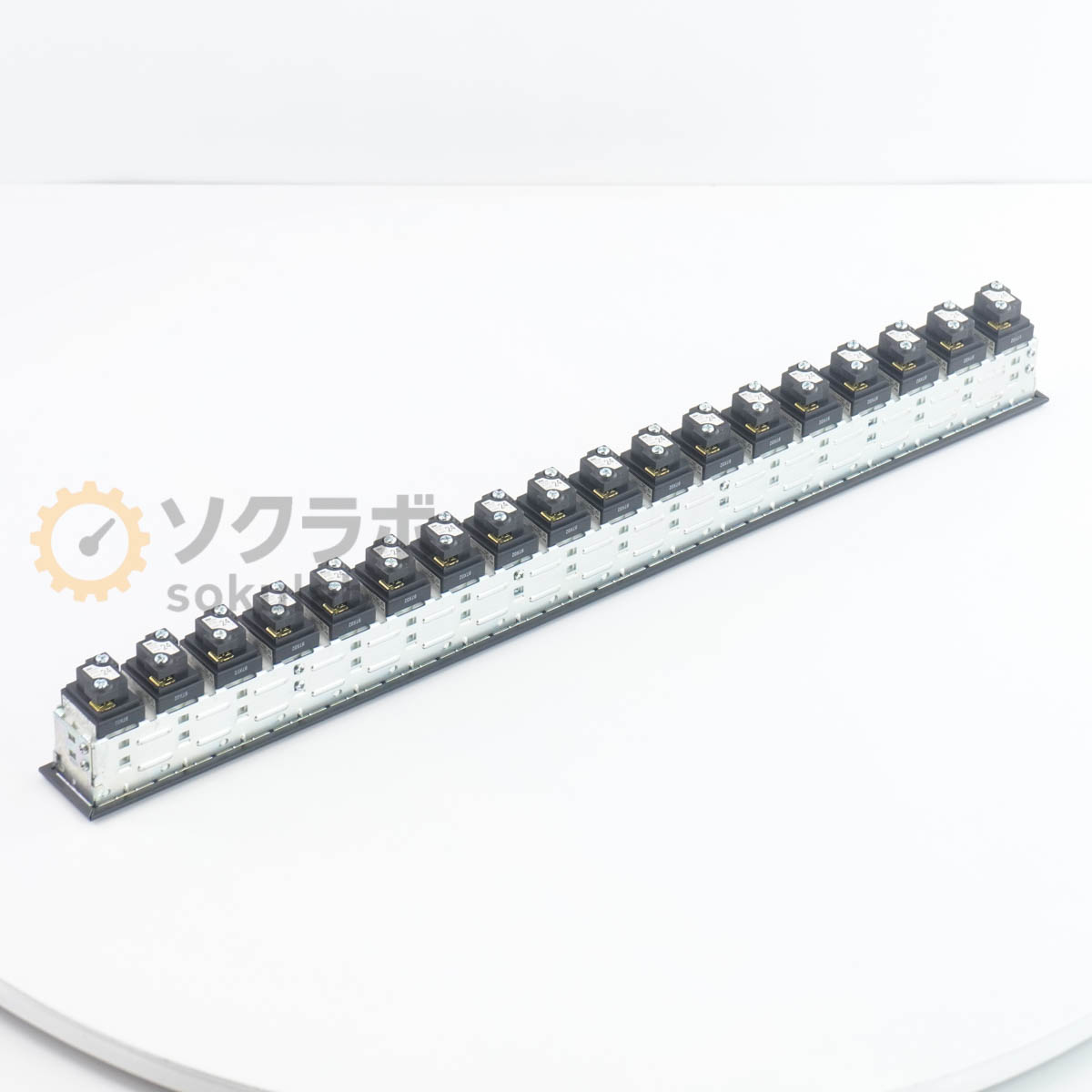 Rakuten - 【中古】[PG]8日保証 idec SLC30N SLC30 集合表示灯 SLDN-3DH [07963-0075]