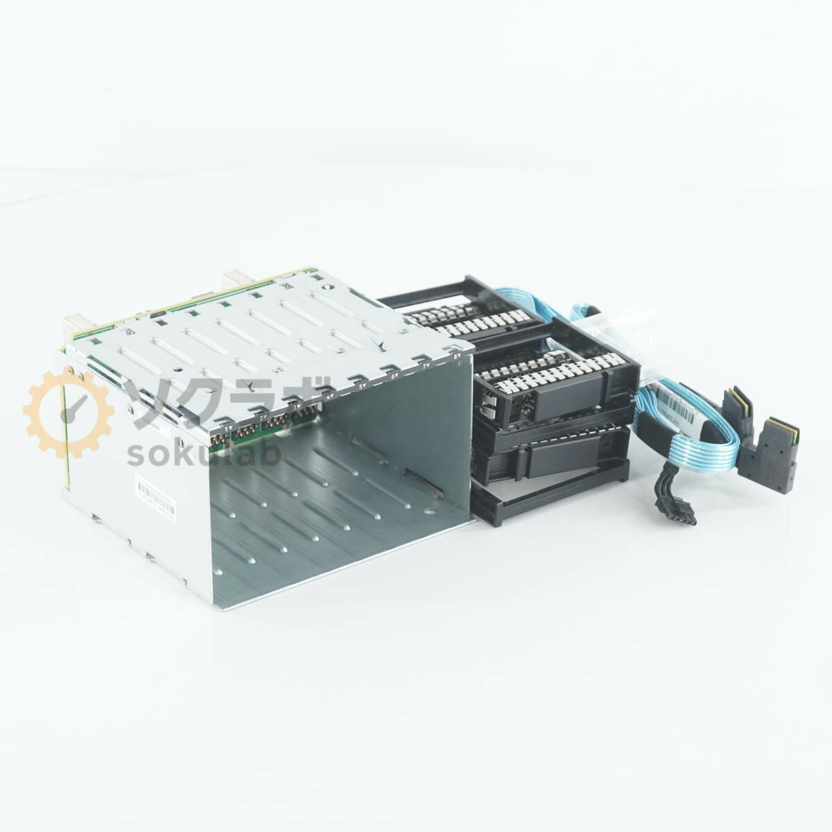 【中古】[PG]8日保証 hp 826691-B21 766957-001 871388-001 HPE 8SFF Drive Cage Kit DL38x Gen10 8SFF 2.5 型 ドライブケージ キ...[08304-0108]
