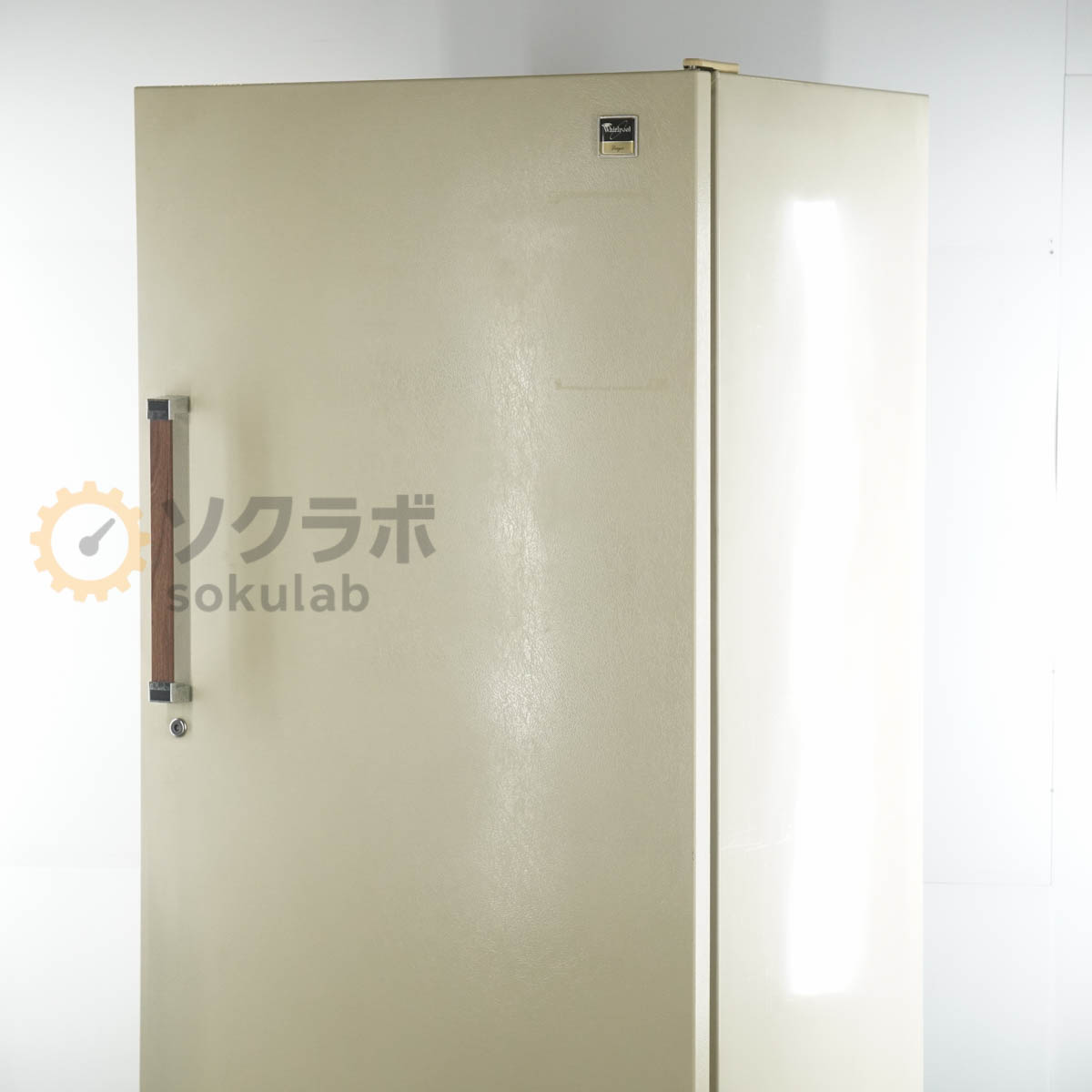 デンタショップの【中古】[JB]保証なし Whirlpool EV-190N EV190NXWN00 ワールプール 冷蔵庫 [08442-0011]｜アングル2