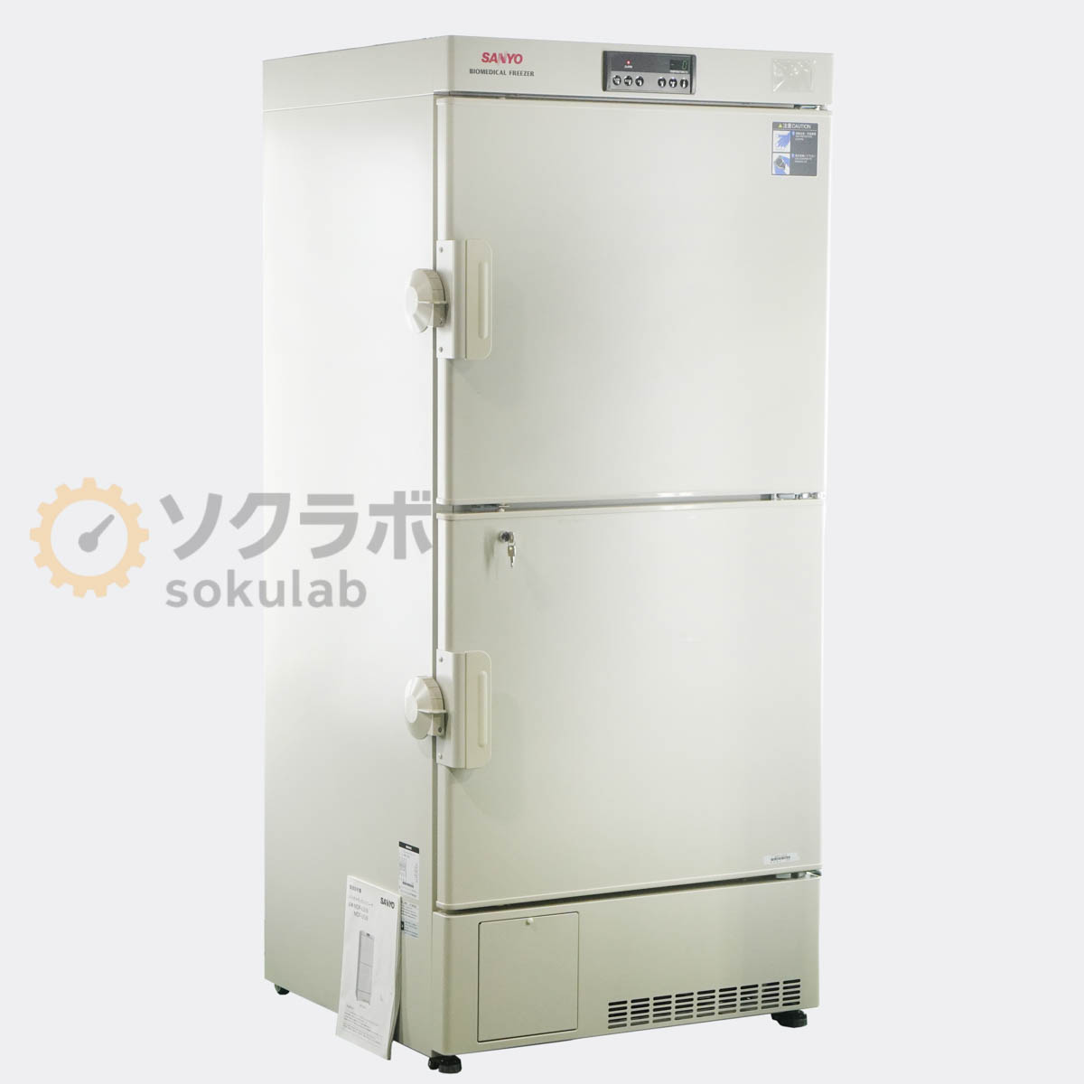 シリーズ・商品・ブランド名：サンヨー 仕様：504L 確定付属品：鍵付 付属品：取扱説明書【保証あり】開発機関や研究所等から動作品として入荷いたしました。 当店では校正は行なっておりませんので、校正期限内レベルの精度・確度を保証するものではございません。 あくまでも中古品としてご理解の上、ご購入ください。 詳細は写真にてご確認ください。【当商品について】504L【外観・動作・補足コメント】やや傷や汚れがあります。温度が低下することを確認いたしました。【サイズ】高さ181.00cm×幅84.00cm×奥行85.00cm　重さ約154.00kg【サイズ補足】