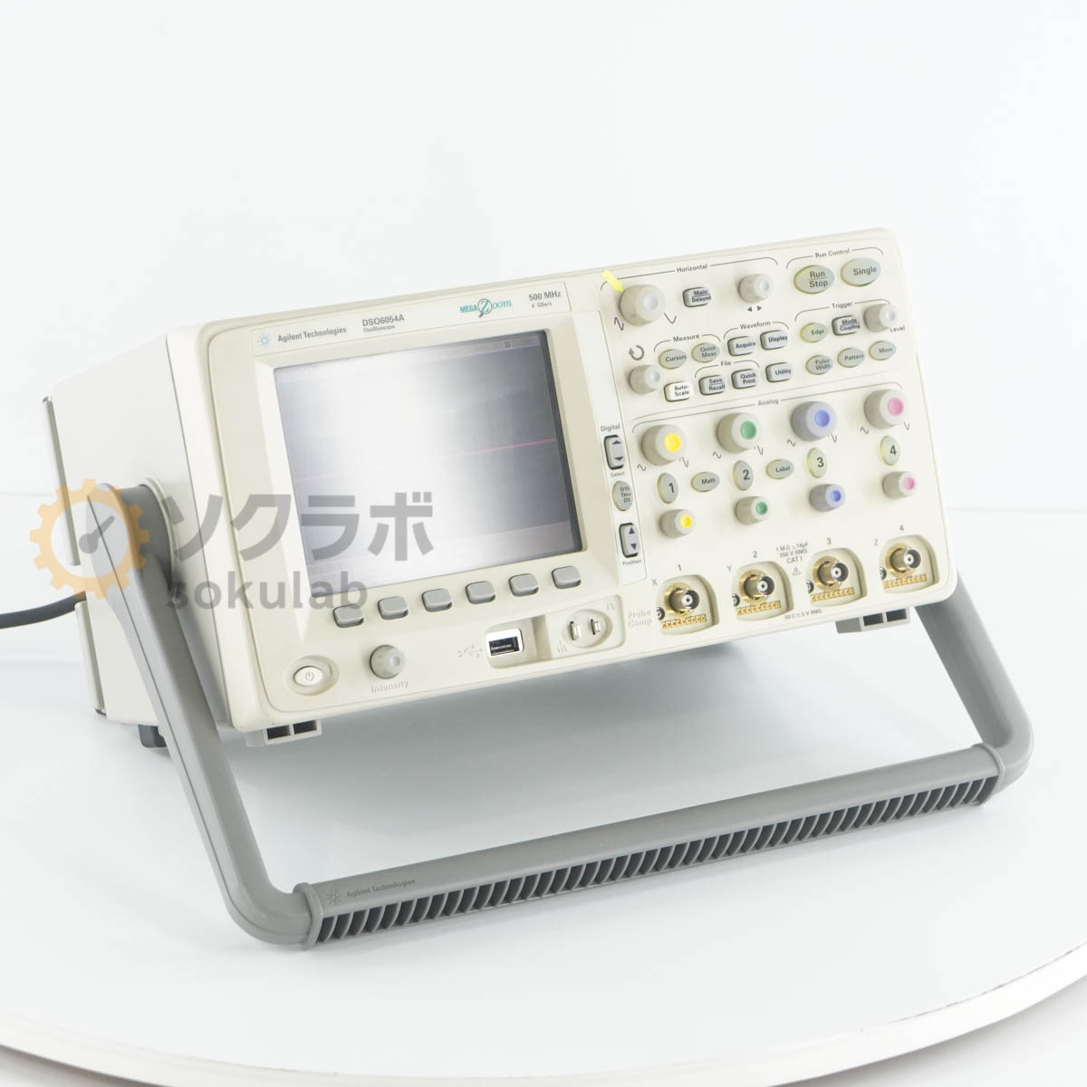 仕様：500MHz 4GSa/s 4chオプション：OPT 8MH【保証あり】開発機関や研究所等から動作品として入荷いたしました。 当店では校正は行なっておりませんので、校正期限内レベルの精度・確度を保証するものではございません。 あくまでも中古品としてご理解の上、ご購入ください。 詳細は写真にてご確認ください。【当商品について】500MHz 4GSa/s 4ch オプション：OPT 8MH【外観・動作・補足コメント】傷や汚れがあります。正面のツマミに傷や汚れがあります。波形が表示されることを確認いたしました。電源コードは付属いたしません。【サイズ】高さ19.00cm×幅40.00cm×奥行32.00cm　重さ約5.00kg【サイズ補足】