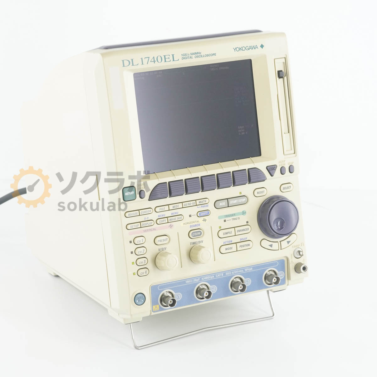 型番補足：701740-M-J3/B5/P4/C10 仕様：500MHz 1GS/s【保証あり】開発機関や研究所等から動作品として入荷いたしました。 当店では校正は行なっておりませんので、校正期限内レベルの精度・確度を保証するものではございません。 あくまでも中古品としてご理解の上、ご購入ください。 詳細は写真にてご確認ください。【当商品について】500MHz 1GS/s MODEL：701740 SUFFIX：-M-J3/B5/P4/C10【外観・動作・補足コメント】やや傷や汚れがあります。波形が表示されることを確認いたしました。電源コードは付属いたしません。【サイズ】高さ28.00cm×幅22.00cm×奥行31.00cm　重さ約6.00kg【サイズ補足】