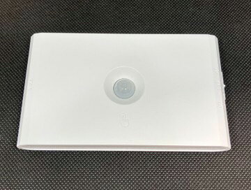 ■ 特徴 ■◇調光、調色可能◇タッチボタン付き◇明暗人感センサー、センサー：ON切替可能■ 仕様 ■◇1000mAh◇充電時間：約2時間　連続稼働時間：約8～12時間◇40lm◇Type-c充電◇本体2個