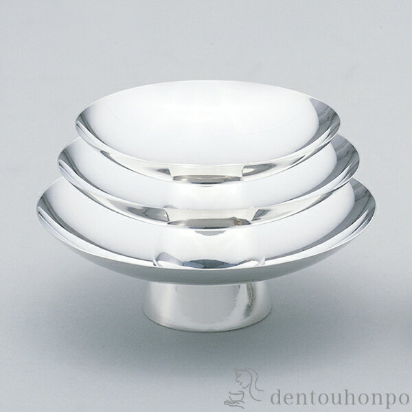 【LINE登録で300円クーポン】 純銀 盃 三ッ重 E 3.0号・131g ( 木札名入れ有料 高級 コレクション 美術品 工芸品 伝統 東京銀器(銀工芸) ...