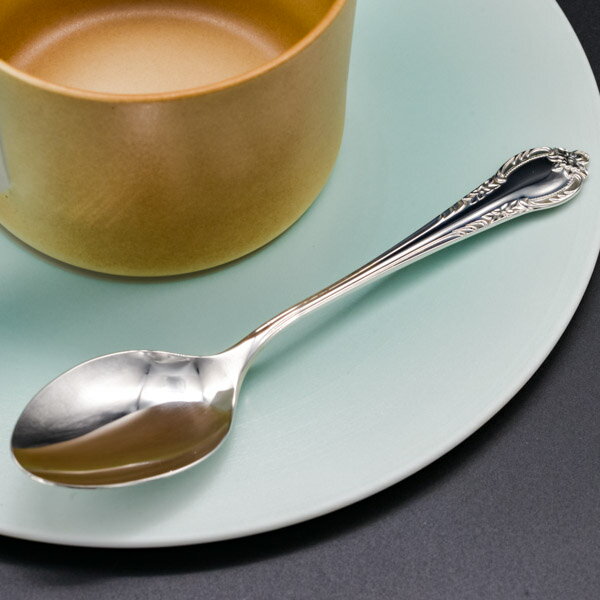 ＼LINE友達で500円OFFクーポン／ 銀製 コーヒースプーン フラワーリング ( 名入れ可 セット ティー コーヒー スープ 出産祝い 東京銀器（銀工芸） 結婚 出産 内祝い 引き出物 金婚式 誕生日プレゼント 還暦祝い 古希 喜寿 米寿 退職 定年 プレゼント お祝い お返し )