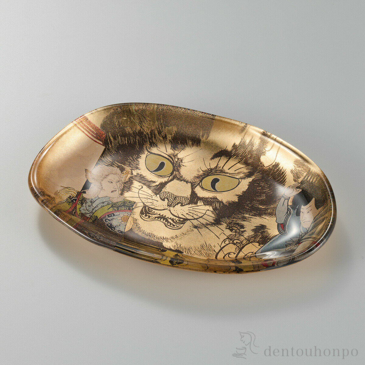 乐天商城 - 箔名画 ガラストレー 化け猫 ( 箔一 初任給 プレゼント 母の日 トレー コーディネート 和 アクセサリー おすすめ 金沢金箔 結婚 出産 内祝い 引き出物 金婚式 誕生日プレゼント 還暦祝い 古希 喜寿 米寿 退職 定年 プレゼント お祝い )