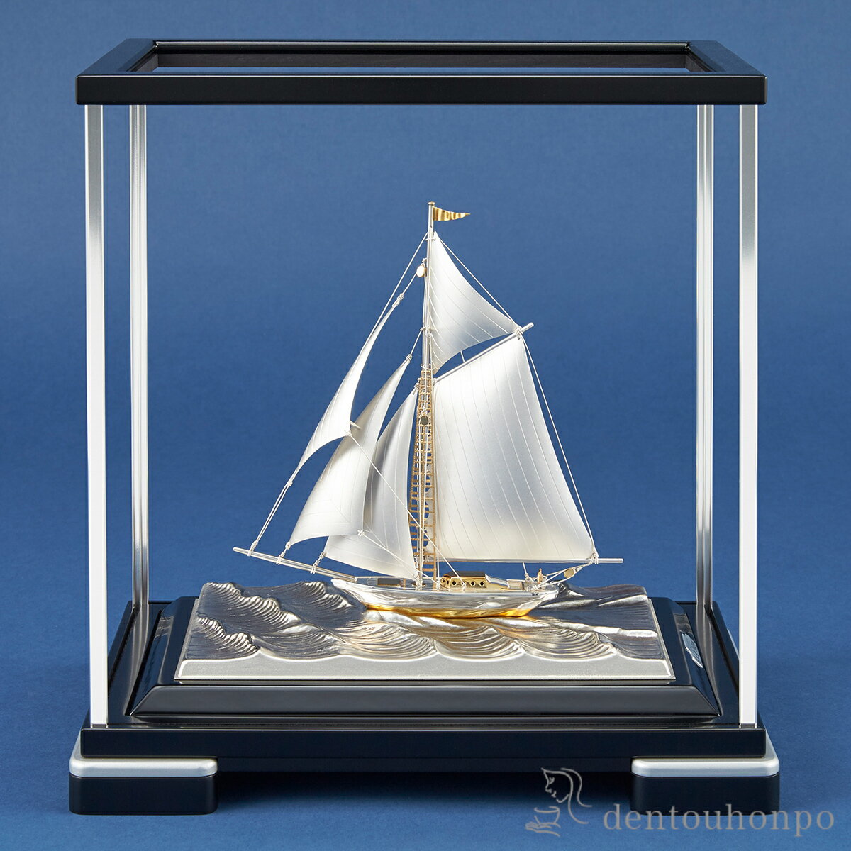 【5%OFFクーポン 本日23:59まで】 銀製 ヨット 1本マスト B・100g ソリッドケース ( プレート名入れ有料 木札名入れ有料 高級 コレクション ...