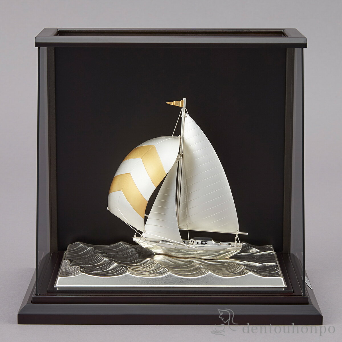 【5%OFFクーポン 本日23:59まで】 銀製 ヨット フルセール A・65g スロープケース ( プレート名入れ有料 木札名入れ有料 高級 コレクション 美...