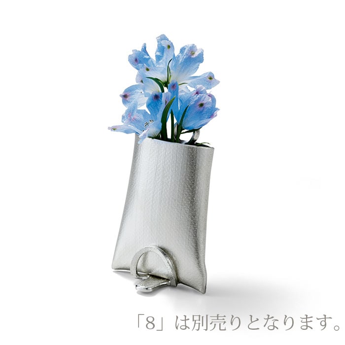 壁掛け花瓶 すずはな ライン ( 能作 初任給 プレゼント 母の日 ガラス フラワーベース 花器 一輪挿し おすすめ 高岡銅器 周年 創立 上場 竣工 開店 事務所移転 開業 プレゼント お祝い お返し お礼 令和 海外 日本 取引先 法人 ) [3]