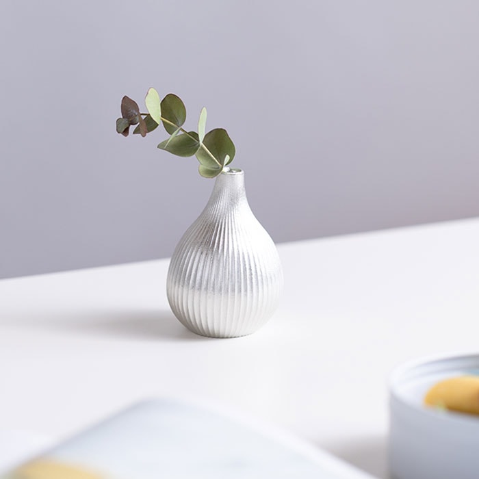 【美品】高岡銅器　一輪挿し　花瓶　フラワーベース 楽天市場】高岡銅器 一輪挿しの通販