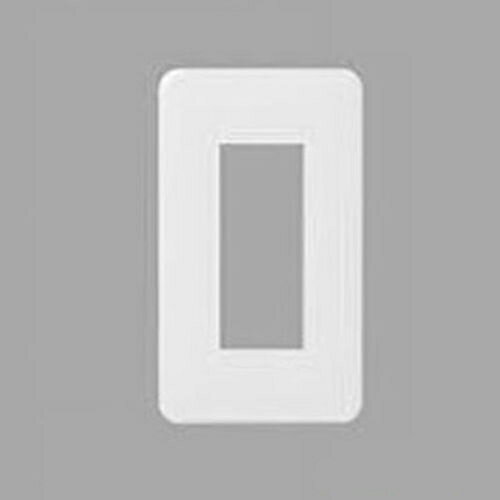 パナソニック:コスモシリーズ腰高コンセントプレート(ホワイト) 型式:WTF7053W