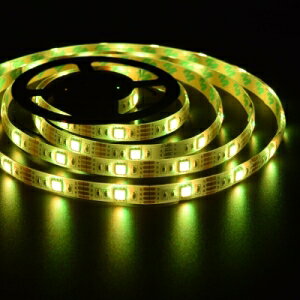 【特長】●USBに挿すだけで点灯、8色の中からお好きな色を選んで使用可能。●両面テープで簡単取り付け。●ご利用になる場所に合わせてテープLEDをカットできます。※一度カットしたテープは再度接続することはできません。※カットした部分はビニールテープなどでしっかり絶縁してください。【仕様】●メーカー:ヤザワ●型番:TPL012YE●商品名:LEDテープライトイエロー2m●入数:インナー1/マスター100●電源:5V2A以上●本体寸法:テープ幅:約10mm長さ:約2m●本体質量:約97g●梱包形態:ジップ付きOPP袋●パッケージ寸法:(W)130×(H)210×(D)10mm●パッケージ質量:約100g