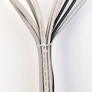 サンワサプライ OAねじラー 簡単結束タイプ カッター付 長さ20m ホワイト CA-611WN