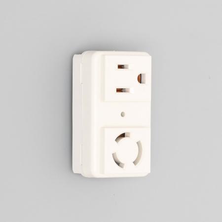 Rakuten - アメリカン電機 3117HCD コンビ 複式機器用アウトレット 白 接地形2P 15A 125V