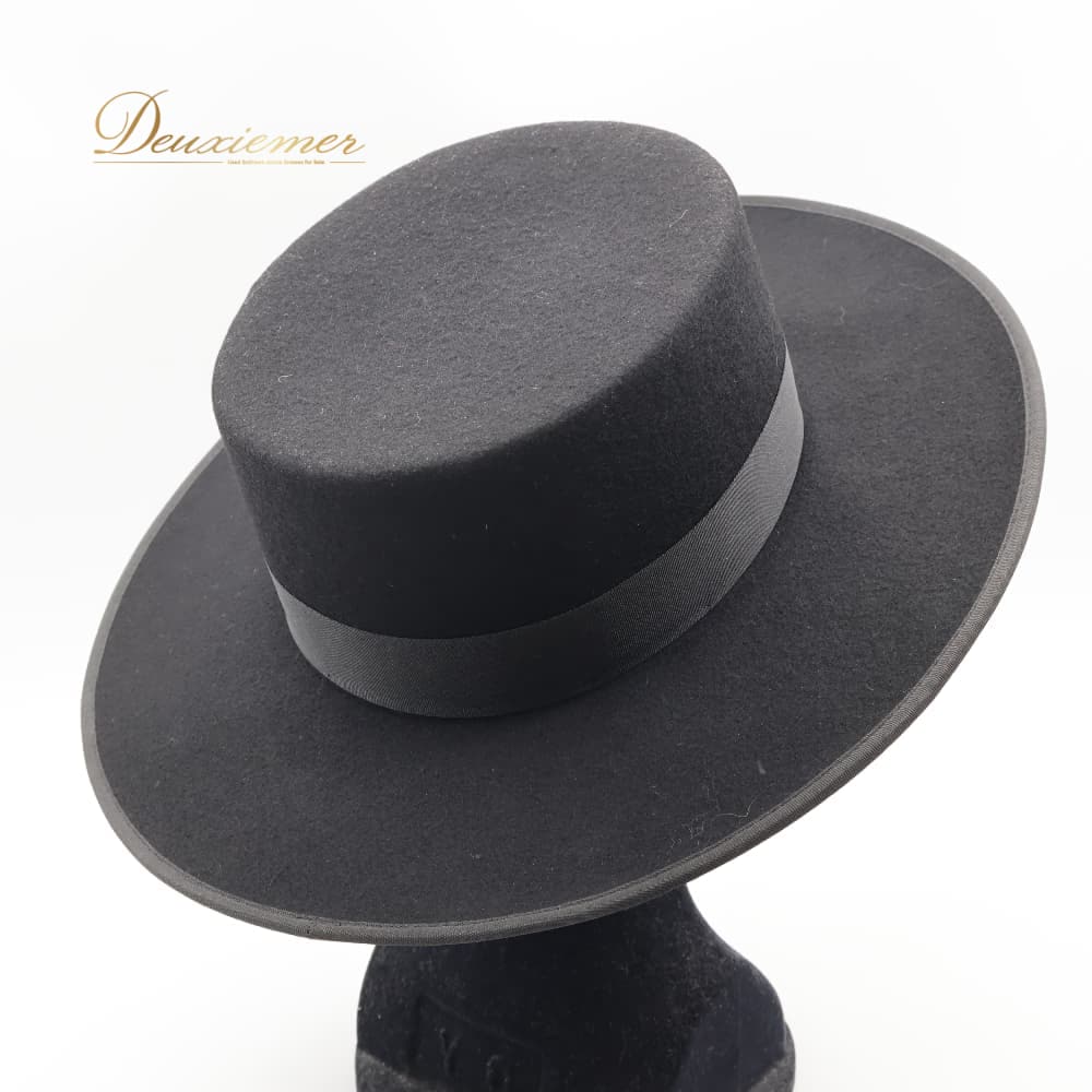 【中古】 Antonio Garcia アントニオガルシア フラメンコ 衣装 コルドベス ハット ブラック系 黒 無地 ダンス パーティ 発表会 レッスン 練習 舞台 劇 小物 小道具 舞台衣装 衣装小物 57サイズ K039-2511041000389