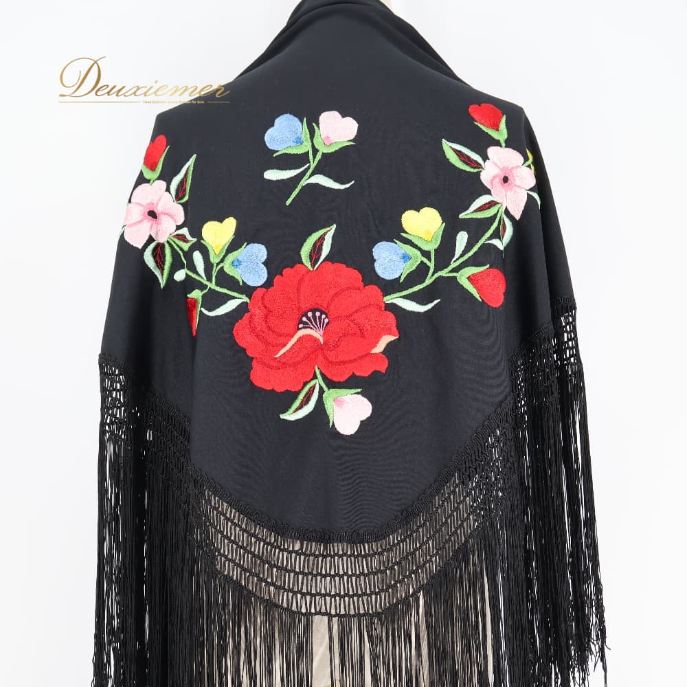 【中古】 フラメンコ 衣装 シージョ ピキージョ ブラック系 レッド系 黒 赤 刺繍 花柄 フレコ フリンジ ダンス パーティ 発表会 トライアングル 三角形 小物 装飾 華やか 舞台衣装 ダンス衣装 ステージ衣装 C115-2511069002433