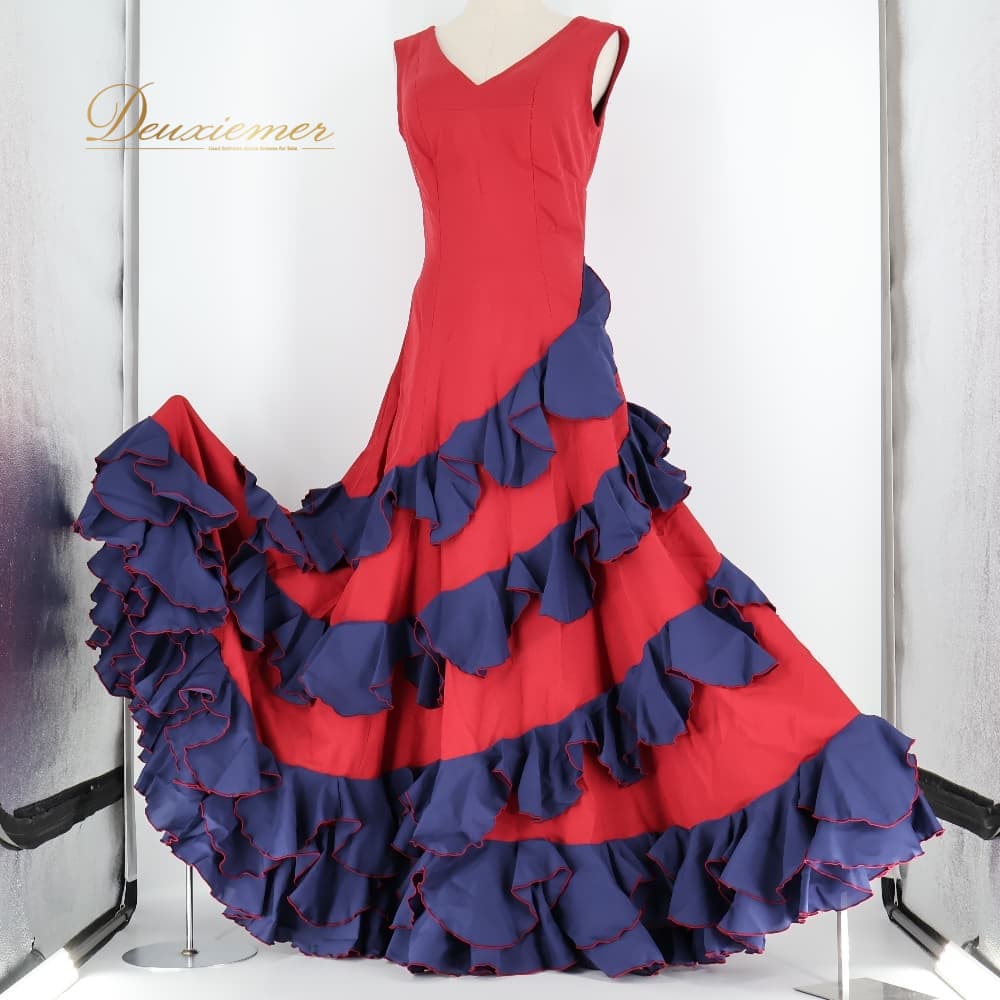 Rakuten - 【中古】 フラメンコ 衣装 ワンピース ドレス レッド系 ネイビー系 赤 紺 ボランテ フリル 無地 ボリューム レトロ お洒落 パーティ 発表会 ダンス フラメンコワンピース ノースリーブ 深赤 ネイビー ワンピースドレス ダンス衣装 演奏会衣装 発表会衣装 H050-2511022001091