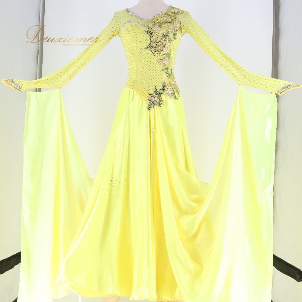 Rakuten - 【中古】 edda hsu エダスー 社交ダンス 衣装 イエロー系 黄色 フロート レース デモ 競技 ダンス パーティ 発表会 ビジュー 落ち感 豪華 華やか 社交ダンスドレス 演技用ドレス デモンストレーション ダンス衣装 ラインストーン キラキラ H052-2510122012419