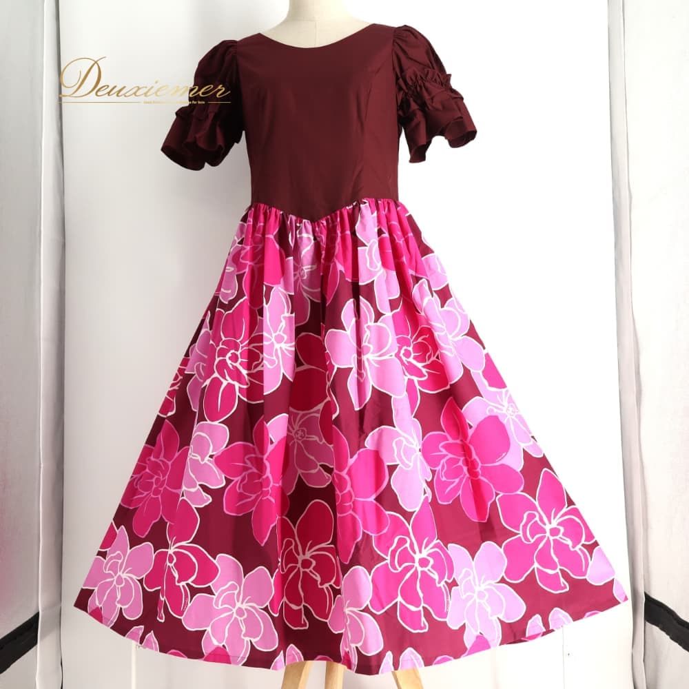【中古】 MermaidLine MMJ マーメイドライン エムエムジェイ フラダンス 衣装 ワンピース ドレス ブラウン系 花柄 植物柄 ハワイアンプリント ハワイアン アロハ フラ ダンス レッスン 練習 ハワイアンダンス フリル フレアスカート ピンク系 6サイズ B007-2512019015381