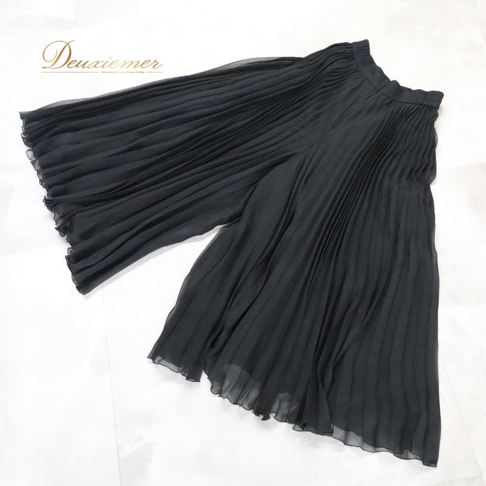 樂天商城 - 【中古】 Chacott チャコット 社交ダンス 衣装 ズボン ボトムス パンツ ブラック系 黒 透け感 プリーツ ダンス衣装 レディース レッスンウェア おしゃれ 上品 大人っぽい 軽やか 社交ダンスパンツ F070-2510715000472
