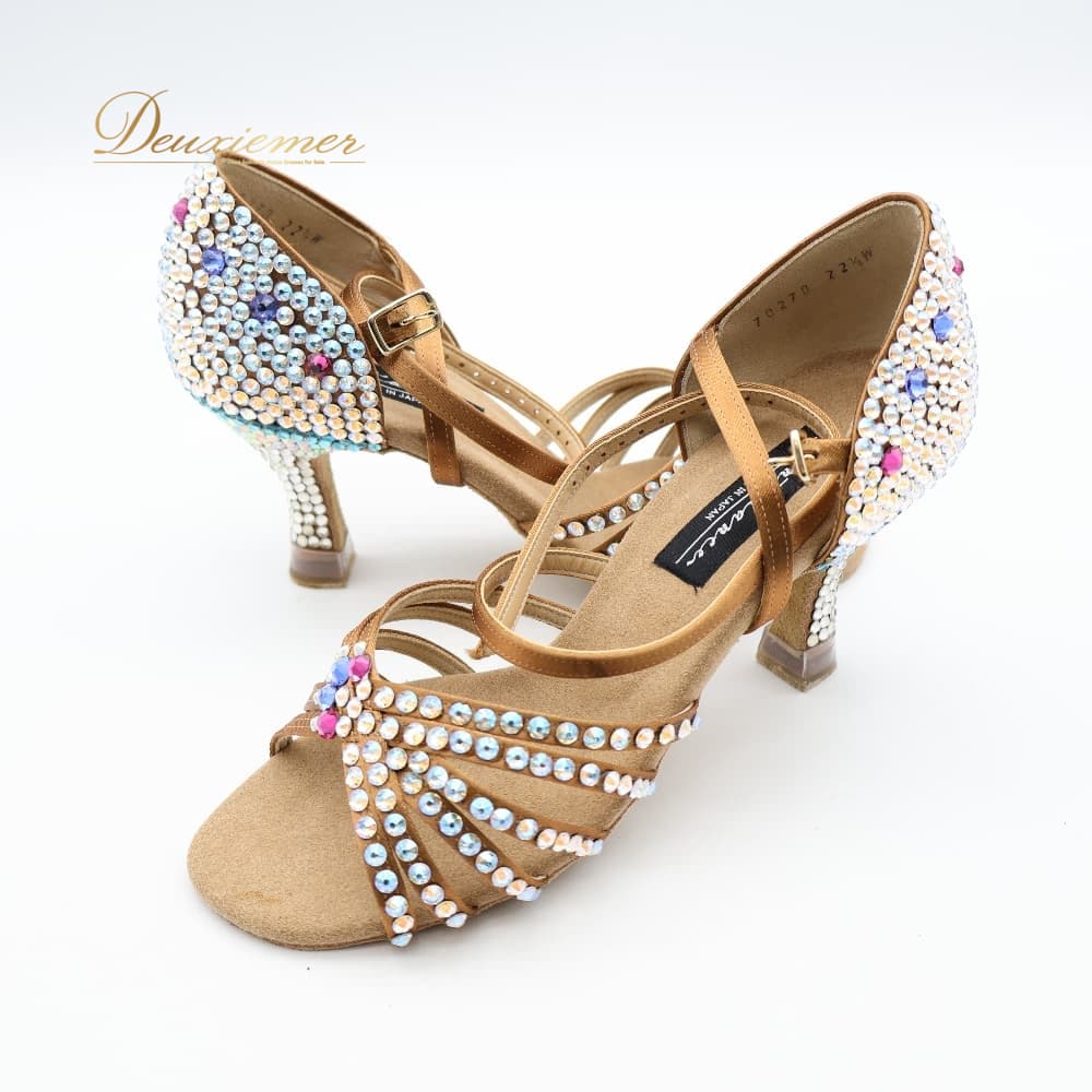 Rakuten - 【中古】 Kentdance ケントダンス 社交ダンス 衣装 ダンスシューズ ラテン ブラウン系 日本製 22 1/2サイズ ラインストーン 靴 くつ ヒール シューズ レディース キラキラ 華やか イベント ステージ 茶 青 上品 かわいい ピンク系 ブルー系 K027-2510233000503