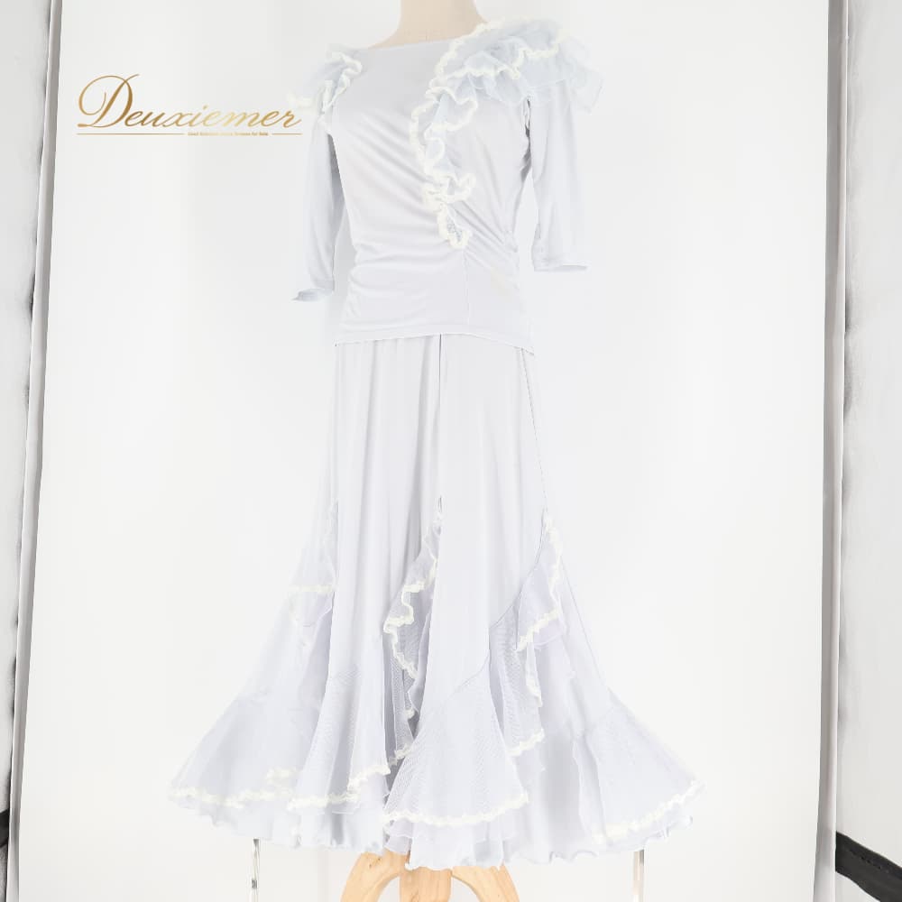 乐天商城 - 【中古】 Chacott チャコット 社交ダンス 衣装 ツーピース セットアップ 上下セット スタンダード ホワイト系 グレイ系 パープル系 白 グレー 水色 紫 フリル レース 無地 レッスン 練習着 ダンス パーティ 発表会 上品 綺麗 レッスンウェア C078-2510120002399